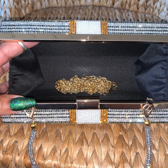 New Rhinestone Crystal Money Bag 💰 - Picture 4 of 14